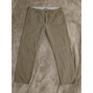 Pacific Modern Khaki 36x32